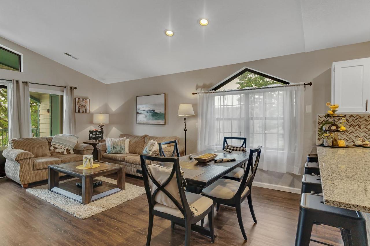 2 Bed Condo-The Greens At Thousand Hills-Coffee Bar Branson Eksteriør billede