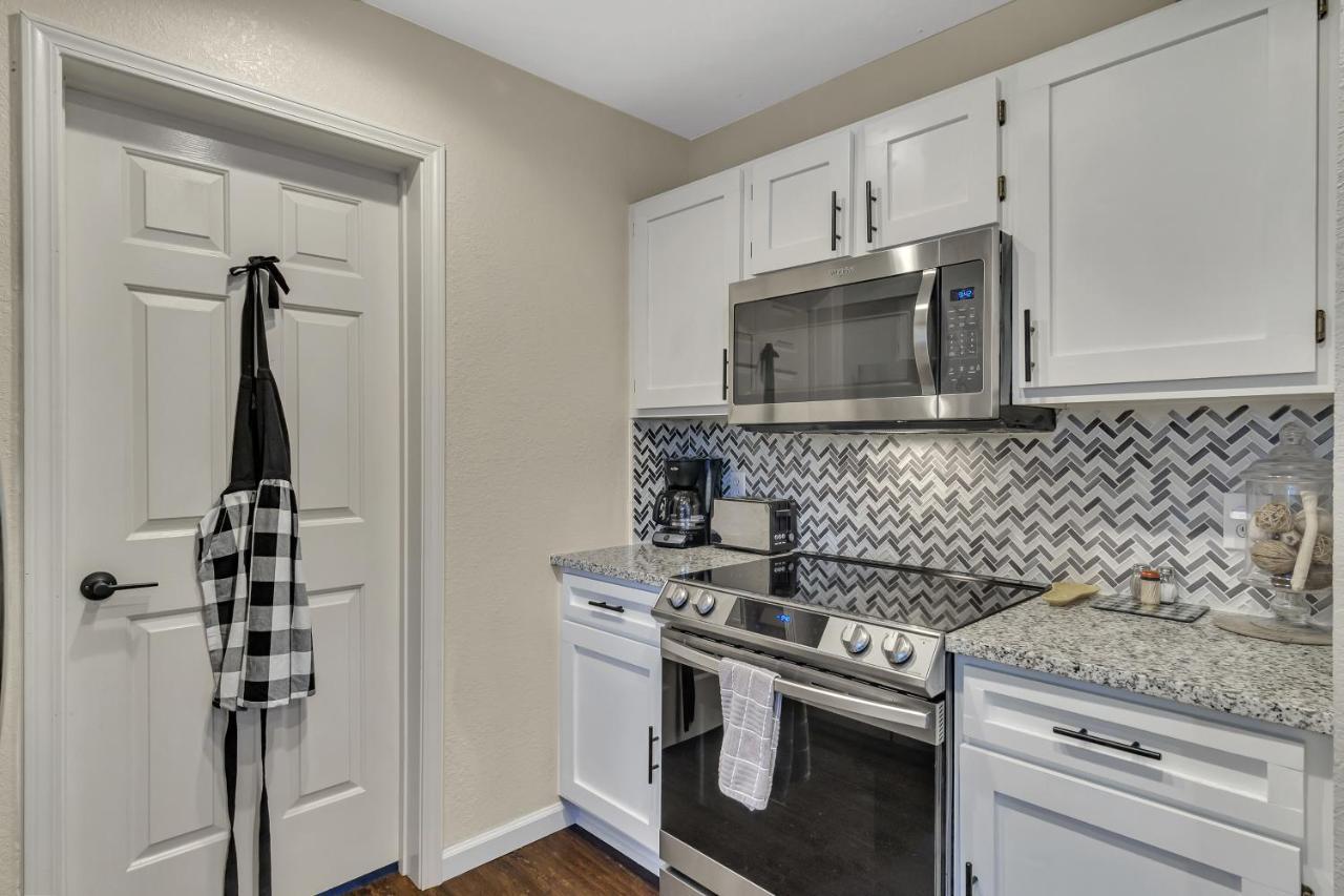 2 Bed Condo-The Greens At Thousand Hills-Coffee Bar Branson Eksteriør billede