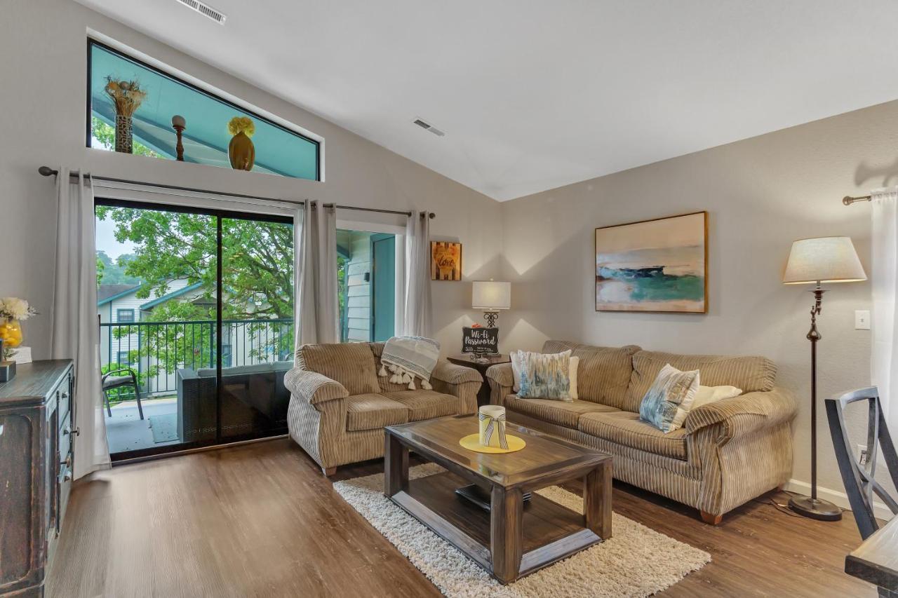 2 Bed Condo-The Greens At Thousand Hills-Coffee Bar Branson Eksteriør billede